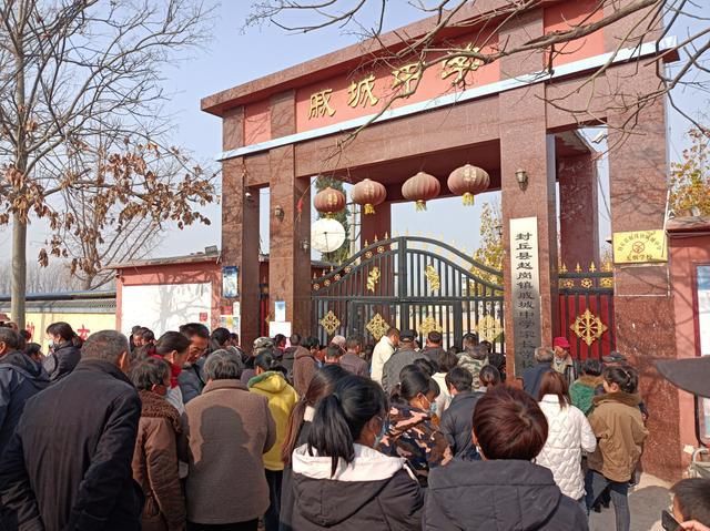一个人可以开有限公司吗(一个人可以开有限责任公司)