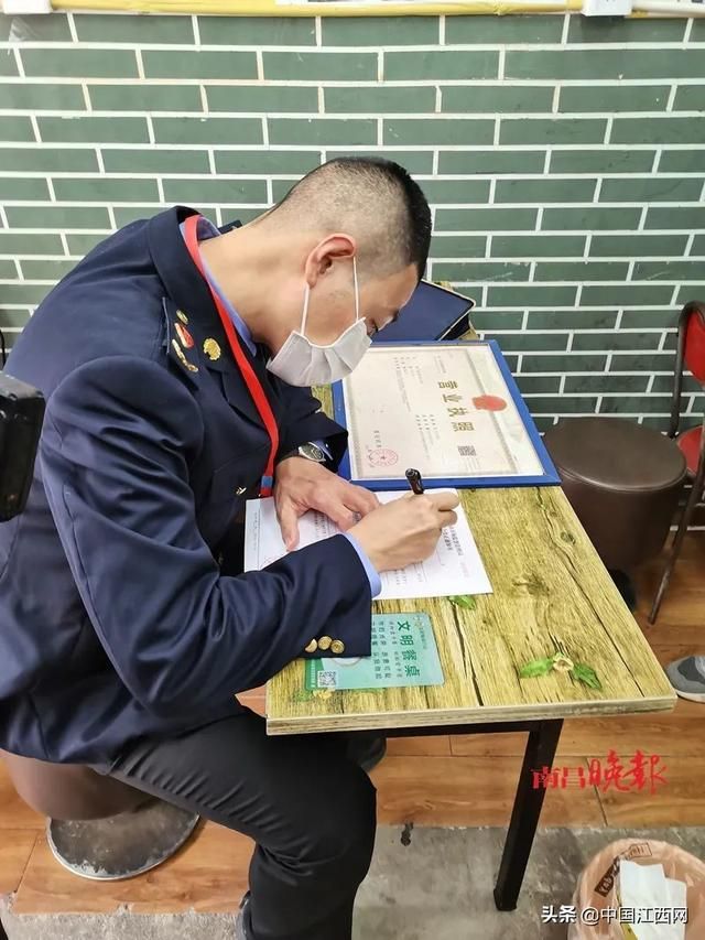 牛男手造披萨总部在哪(牛男手造披萨官网)