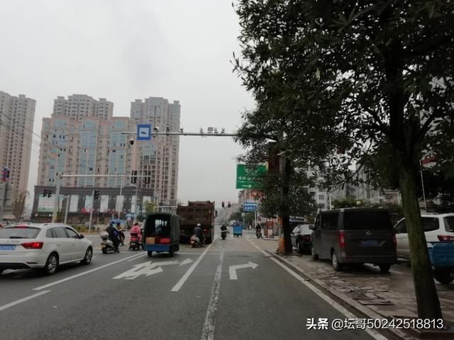 包含赛岐红灯区一条街在哪的词条