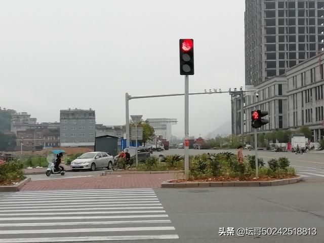包含赛岐红灯区一条街在哪的词条