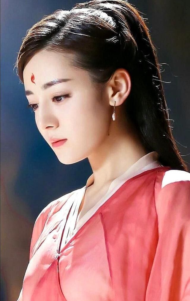 阿幼朵在哪(阿幼朵苗岭飞歌简谱)