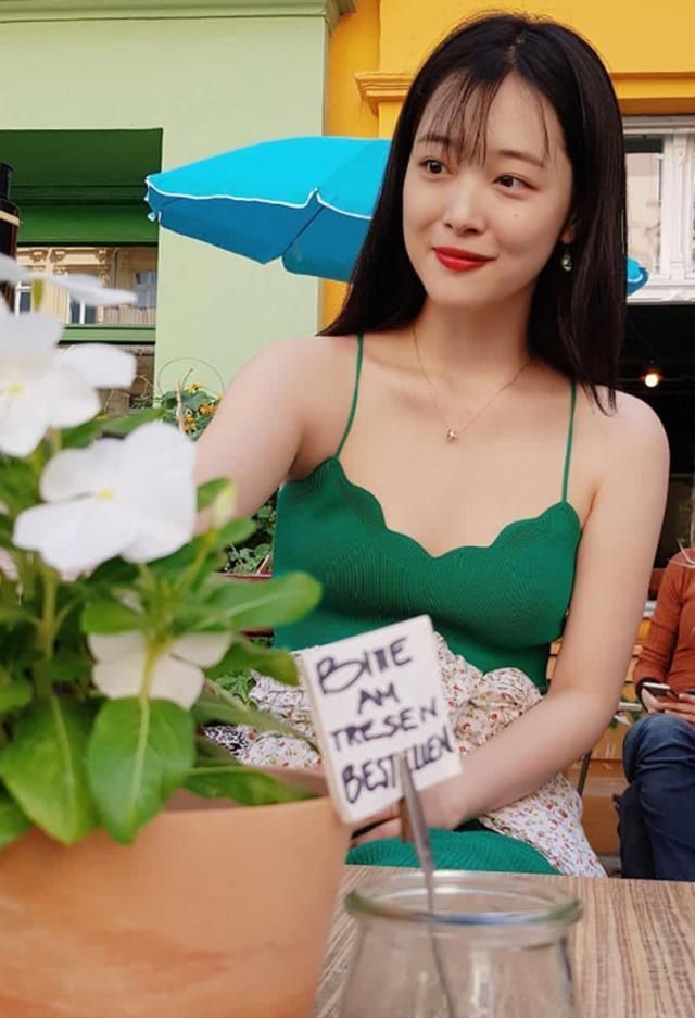 一千多的裙子有哪些品牌(一千多的包包有哪些品牌)