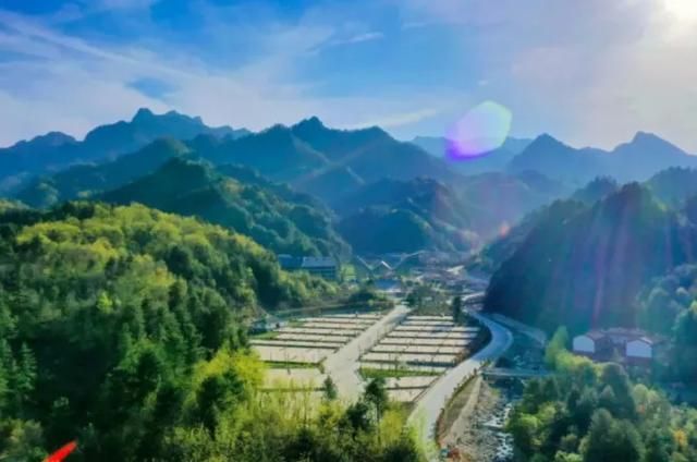 秦岭山旅游景点在哪里(秦岭十大旅游景点)
