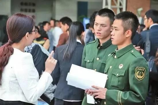 大学生开工作室需要准备什么(大学生可以在学校开工作室吗)