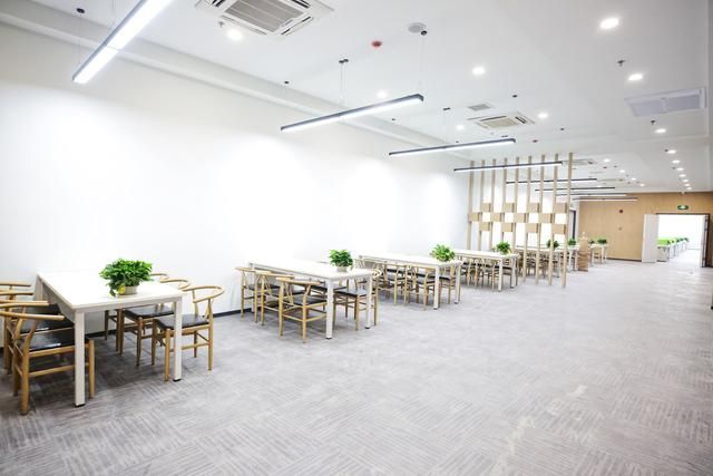 新东方高新校区在哪里(新东方学校地址在哪里)