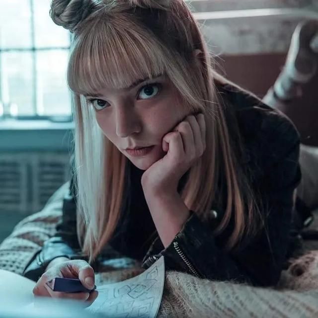 精灵少女在哪(印度精灵眼少女)