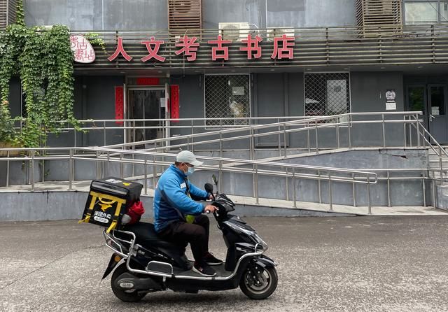 实体店铺名字注册查询(好听的女装实体店铺名字)