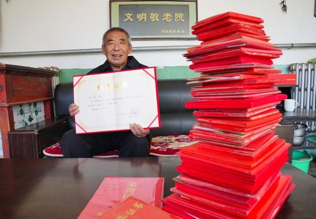 花圈架在哪买的简单介绍