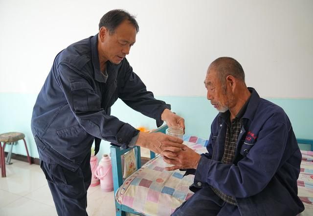 花圈架在哪买的简单介绍
