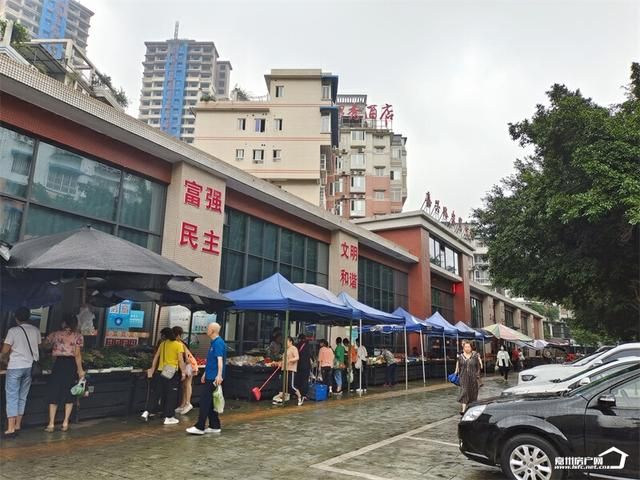 乐山嘉祥路在哪里(乐山嘉祥路聚义餐)