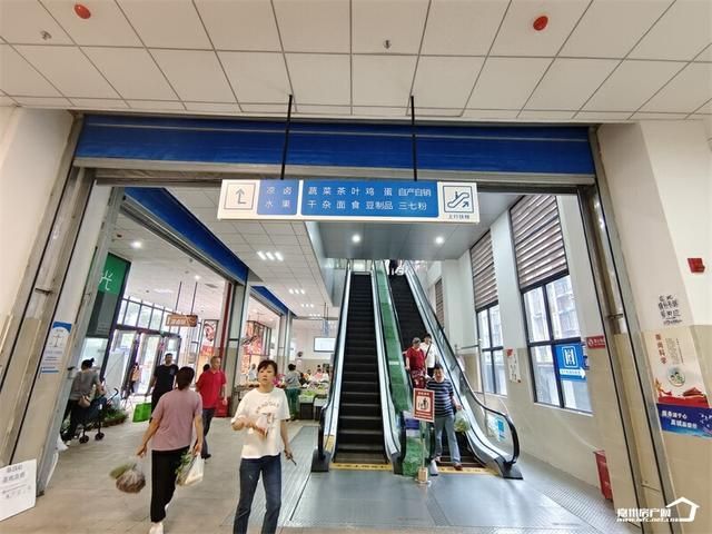 乐山嘉祥路在哪里(乐山嘉祥路聚义餐)