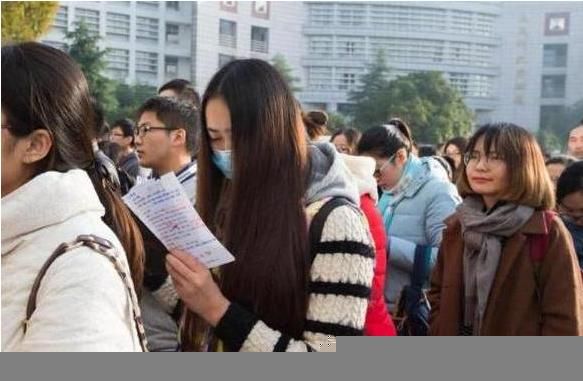 2021年乡镇公务员扩招(2021年乡镇公务员个人总结)