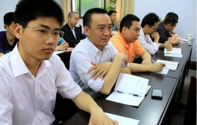2021年乡镇公务员扩招(2021年乡镇公务员个人总结)
