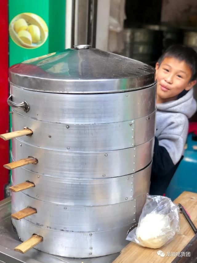 龙岩汽车站在哪里(龙岩汽车站网上订票)