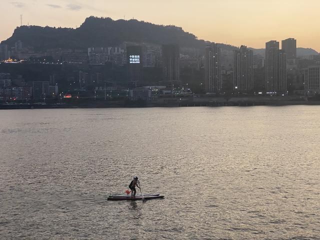 重庆主城区小学排名(重庆主城区房价排名)
