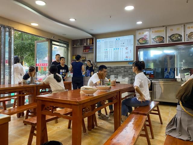 重庆主城区小学排名(重庆主城区房价排名)