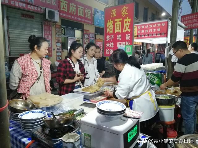 扶风小吃街一条街在哪(天津小吃街夜市一条街)