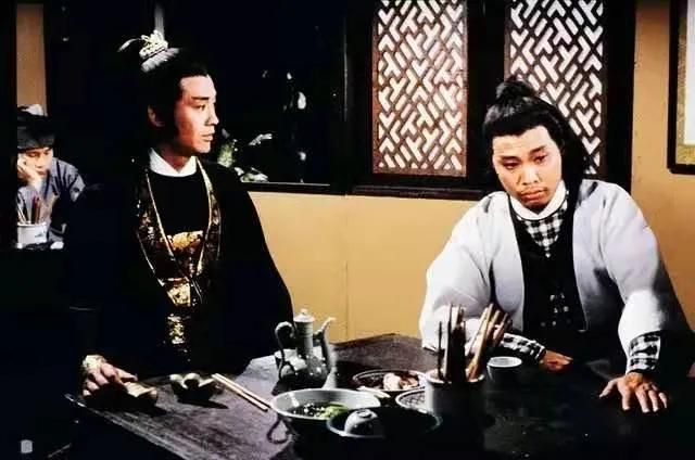 闹江湖在哪里(放置江湖商城在哪里)