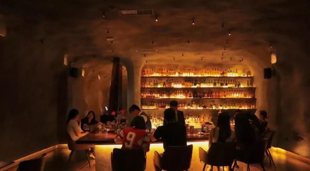 西安阿福酒吧在哪的简单介绍