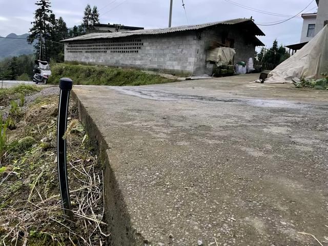 玻璃管在哪买(玻璃管在不同倾角气泡的速度图像)