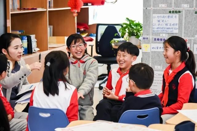 班会主持流程(班会主持流程爱国精神)