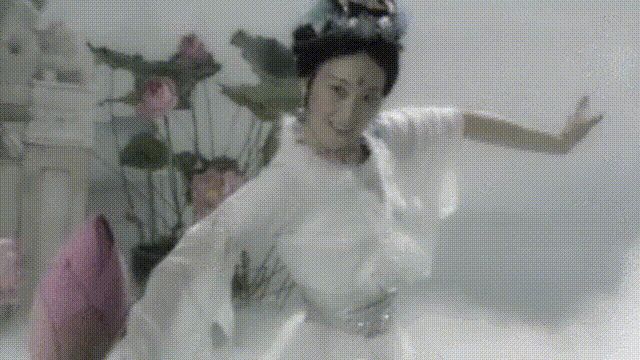 诛仙手游跳舞技能在哪(诛仙手游跟小环跳舞)
