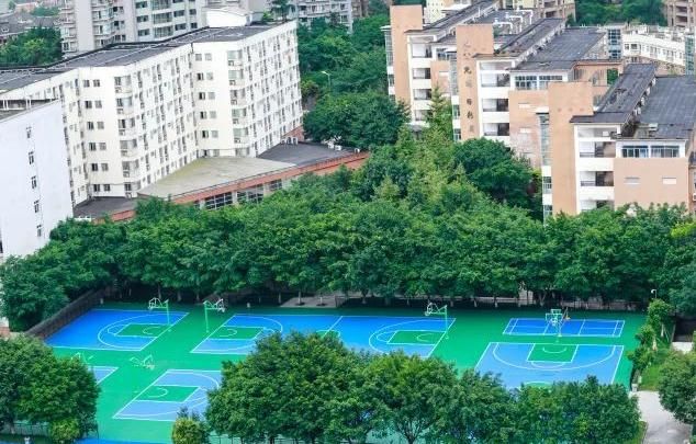重庆杨家坪彩云湖高中怎么样(重庆杨家坪彩云湖中学初中部怎么样)