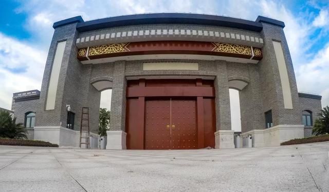 重庆杨家坪彩云湖高中怎么样(重庆杨家坪彩云湖中学初中部怎么样)