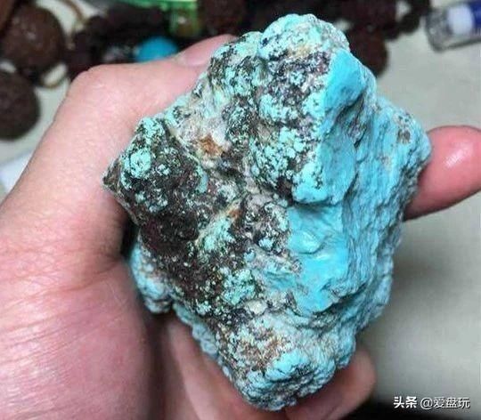 最好的绿松石产地在哪(天然绿松石哪个国家产地最好)